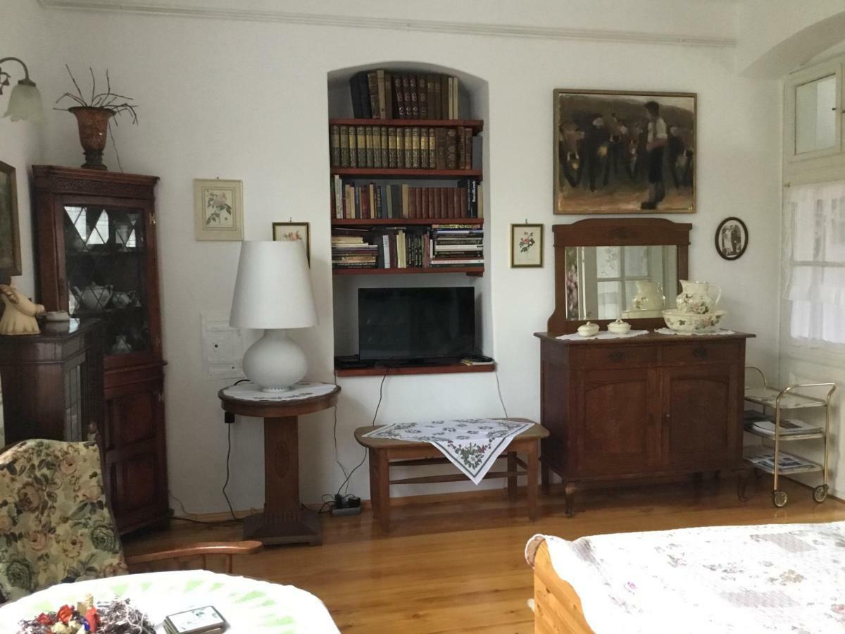 Villa-Magdi Vendeghaz Révfülöp エクステリア 写真